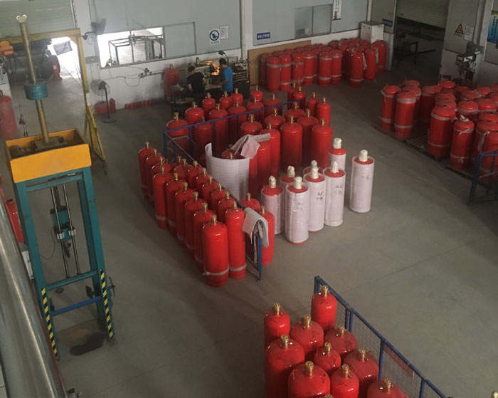 气体消防系统瓶组车间生产组装现场